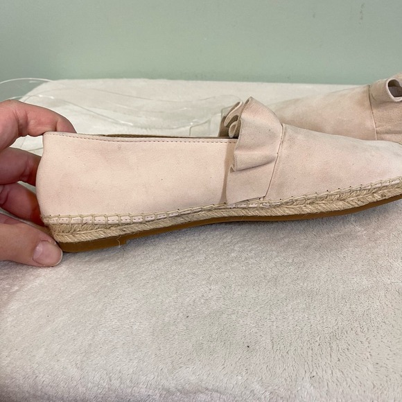 Michael Kors Women's Cream Slip On Suede Round Toe Espadrille Loafers Size 6 - Picture 7 of 12